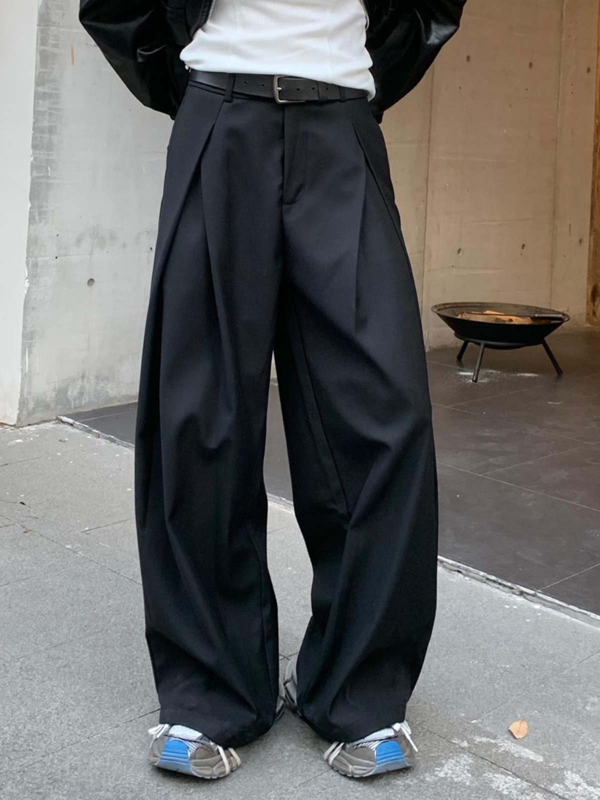 Korean Style Deconstructed 3D  - Tailored Trouser Wide recension och pris