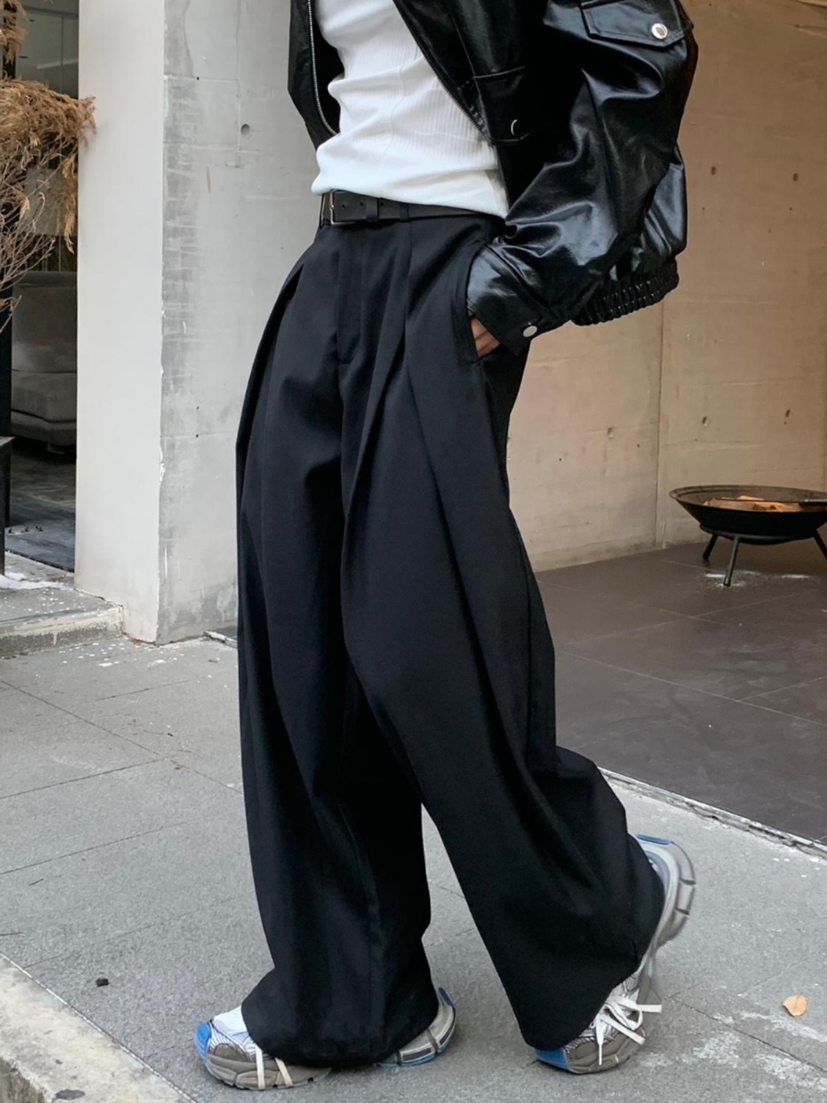 Korean Style Deconstructed 3D  - Tailored Trouser Wide recension och pris