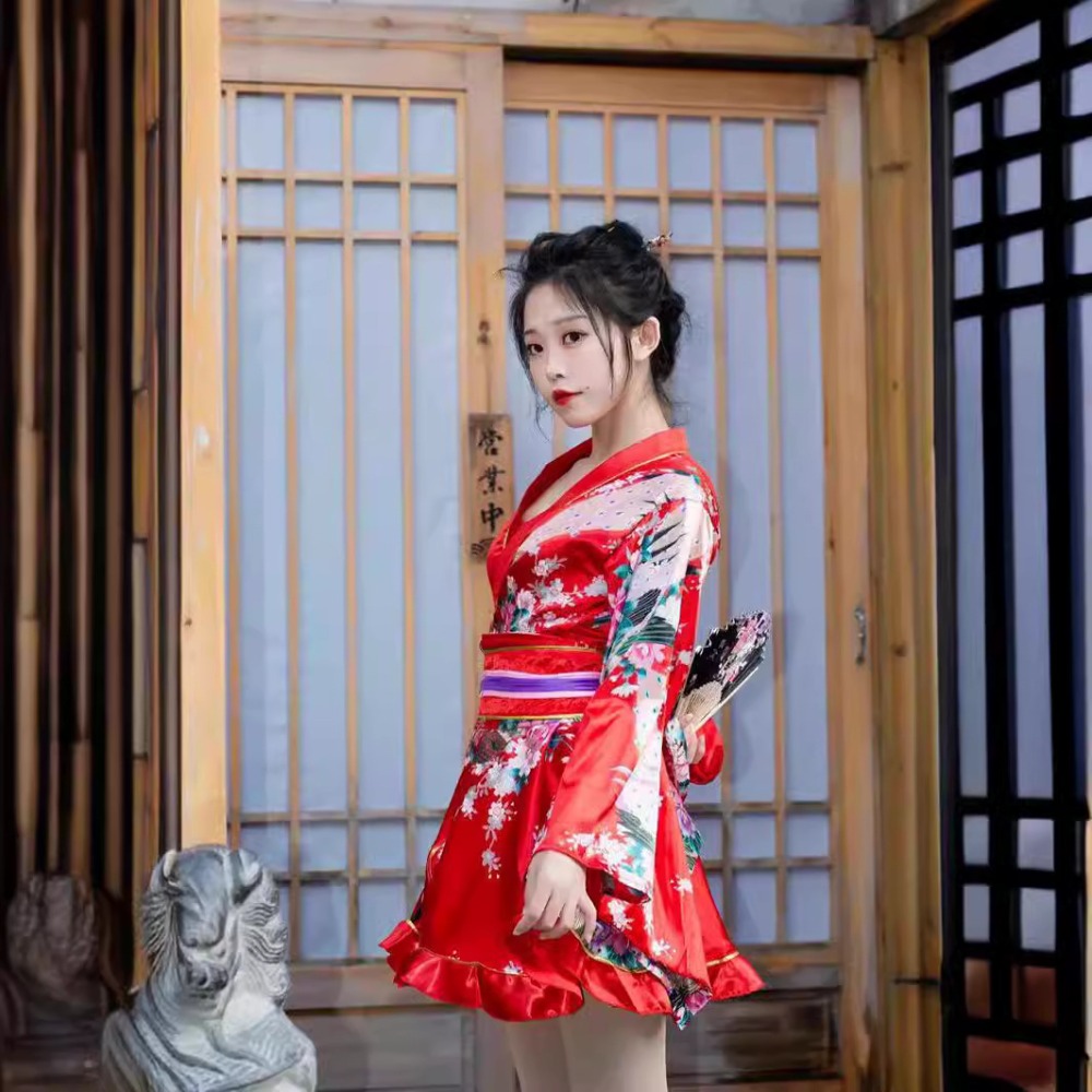 Women Red Formal Kimono Yukata - Women Formal Wear Photoshoot recension och pris