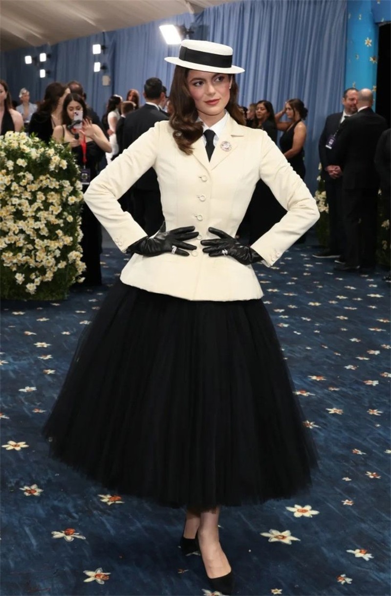 White Women Office Suits Skirt - Women Formal Wear Black And White recension och pris