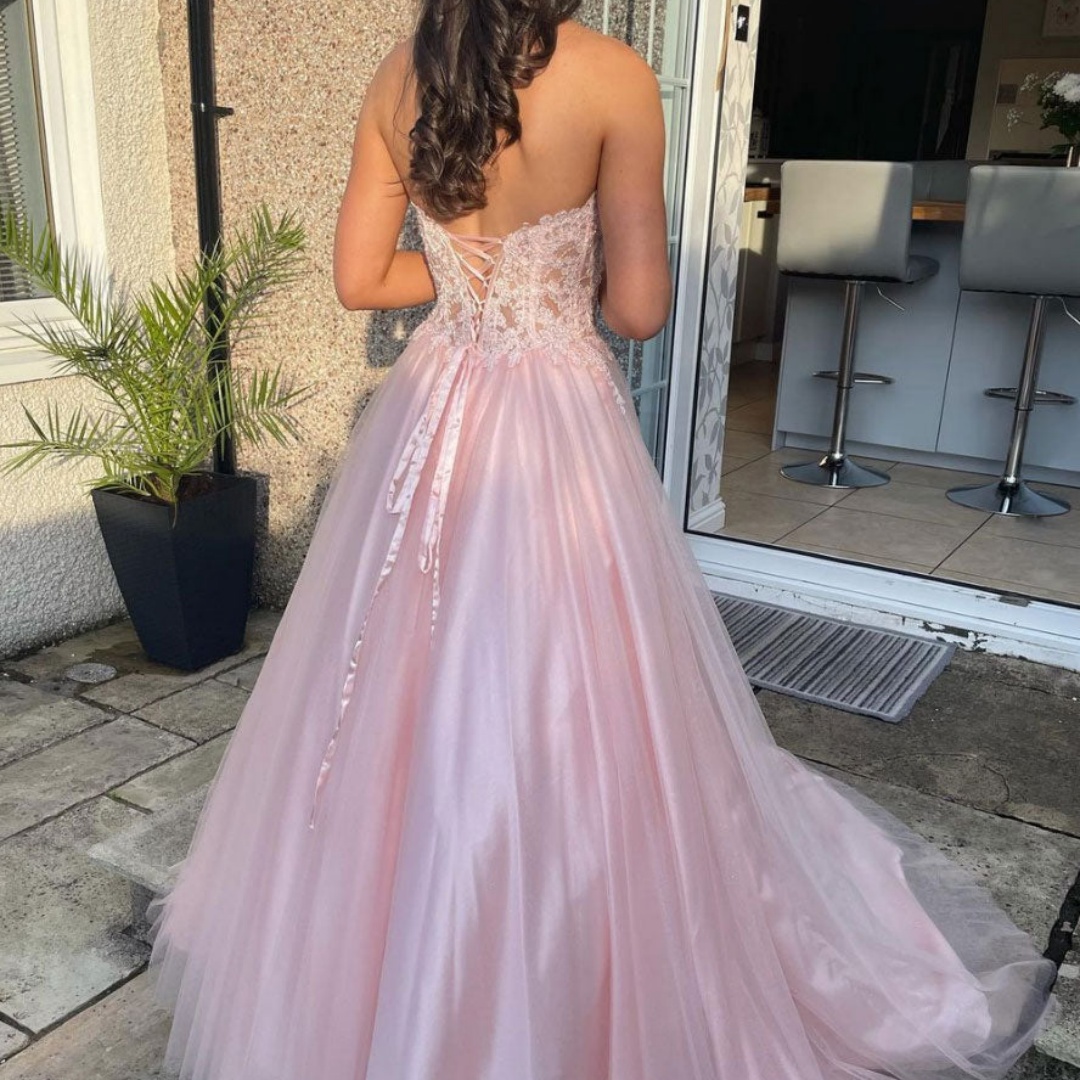 Bella Customized Pink Straples - Women Formal Wear For Graduation recension och pris
