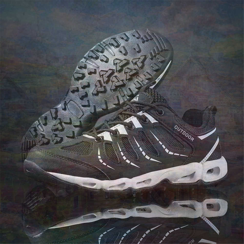 Sumer Round Tip Silver Sneaker - Women Formal Wear Black And White recension och pris