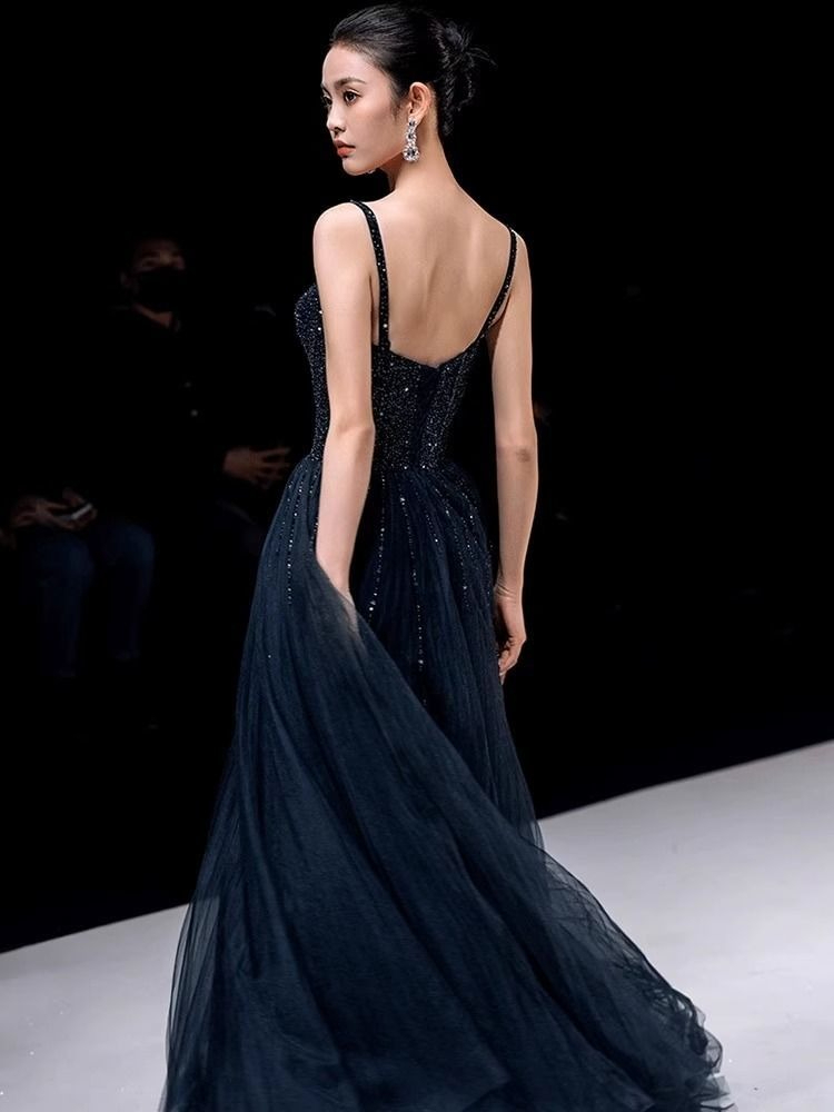 Elegant Princess Navy Blue Seq - Women Formal Wear For Graduation recension och pris