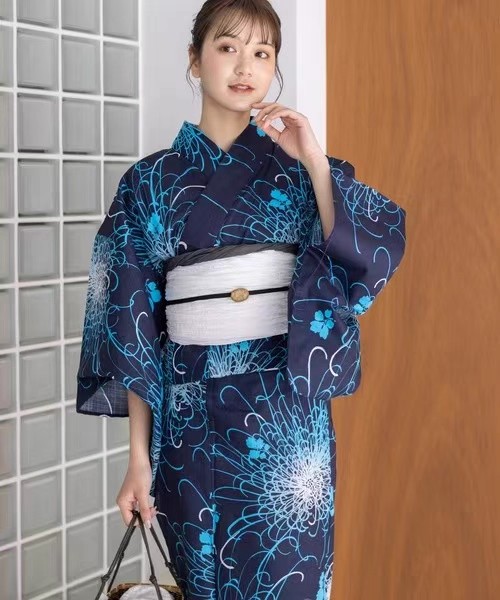Japanese Kimono / Yukata for W - Women Formal Wear Photoshoot recension och pris